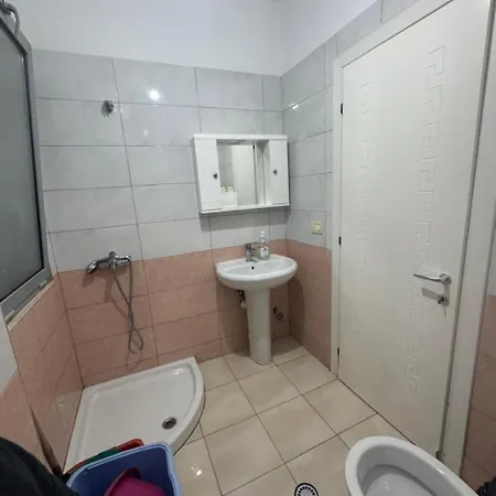 House Himarë